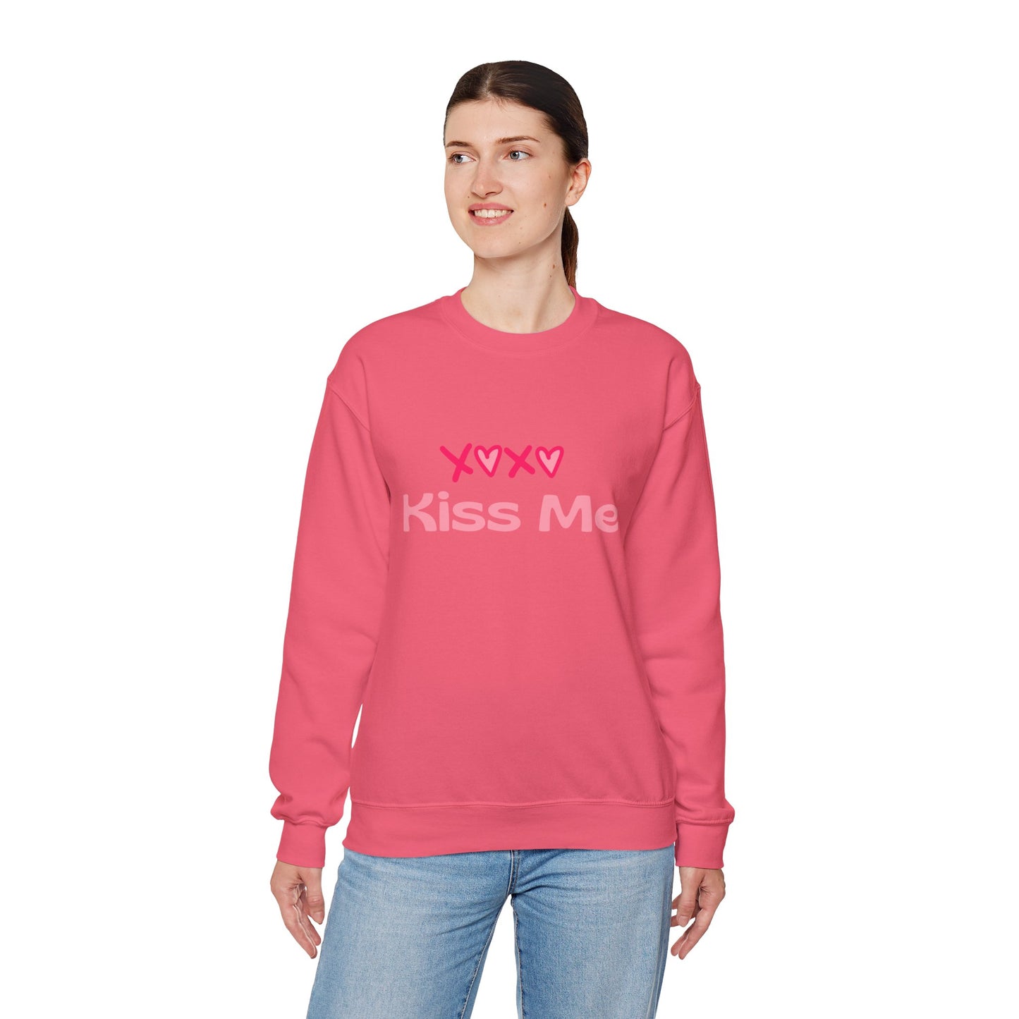 Kiss Me Heavy Blend Sweatshirt – Cute Gift for Women | Cozy & Romantic Pullover