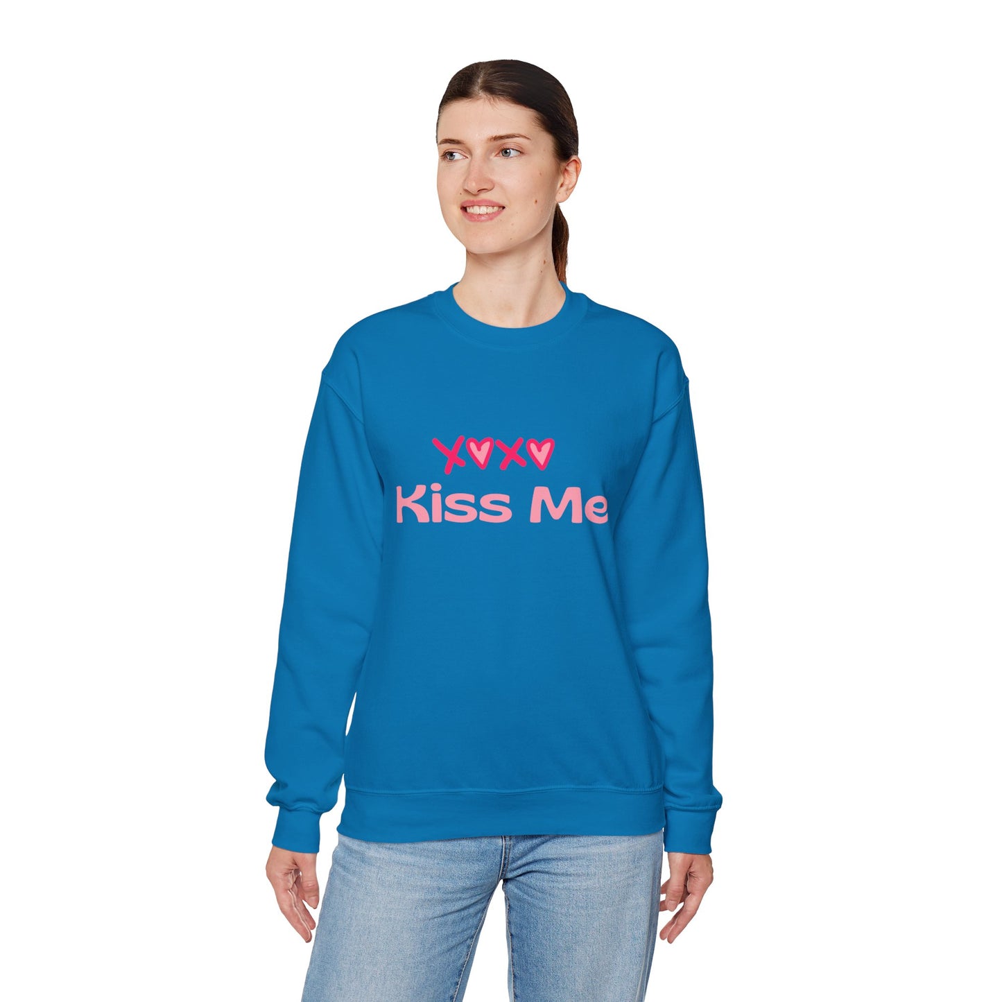 Kiss Me Heavy Blend Sweatshirt – Cute Gift for Women | Cozy & Romantic Pullover
